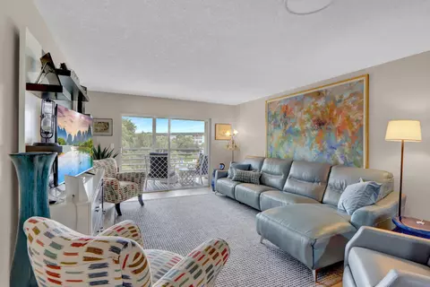 2504 Antigua Ter #B3, Coconut Creek, FL 33066