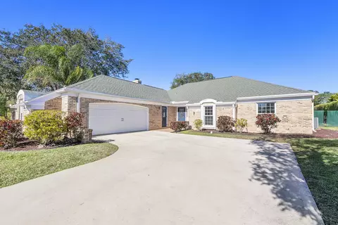 1384 Northampton Ter, Wellington, FL 33414