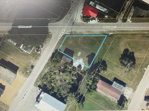 601 SW 6th St, Belle Glade, FL 33430