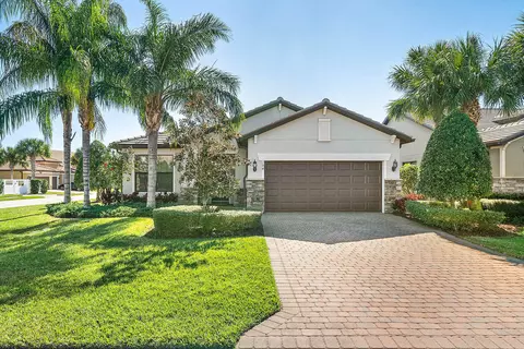 194 SE Courances, Port Saint Lucie, FL 34984