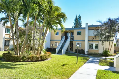 1500 NE 13th Ter #G4, Jensen Beach, FL 34957