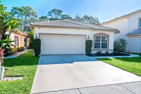 7616 Colony Palm Dr, Boynton Beach, FL 33436