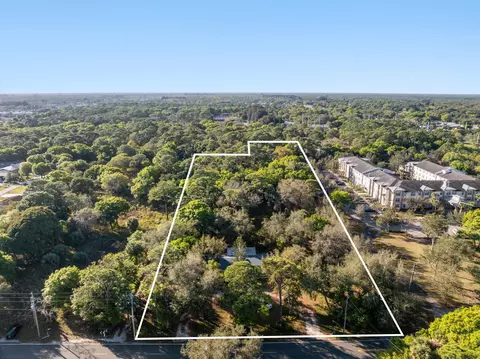 819 Tumblin Kling Rd, Fort Pierce, FL 34982