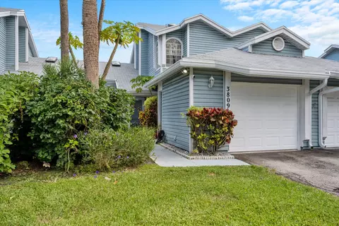 3809 Island Club Cir E, Lake Worth, FL 33462