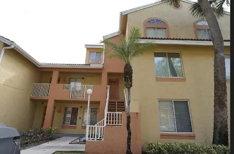 1015 Coral Club Dr #1015, Coral Springs, FL 33071
