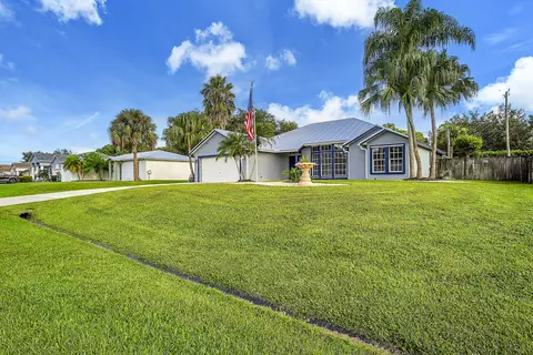 1911 SW Janette Ave, Port Saint Lucie, FL 34953