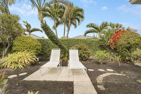 Exterior - 262 Brier Cir, Jupiter, FL 33458 photo 6 of 10