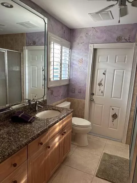 Bath - 262 Brier Cir, Jupiter, FL 33458 photo 1 of 5