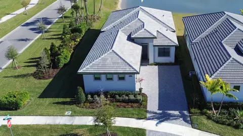 8431 SW Cantante Way, Port Saint Lucie, FL 34987