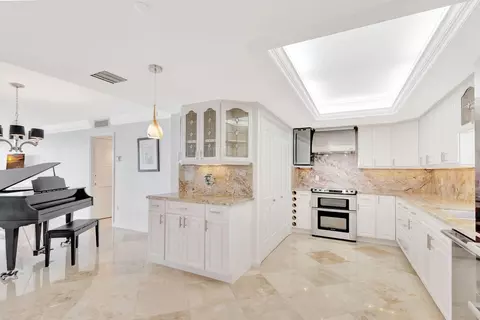400 Beach Rd #103, Tequesta, FL 33469 photo 10