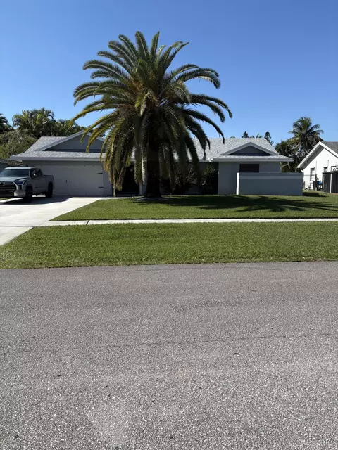 19697 Hampton Dr, Boca Raton, FL 33434