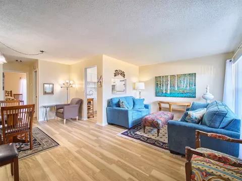 2929 SE Ocean Blvd #121-2, Stuart, FL 34996