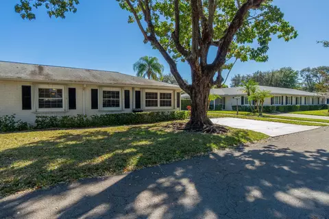 10124 45th Ave S #410, Boynton Beach, FL 33436