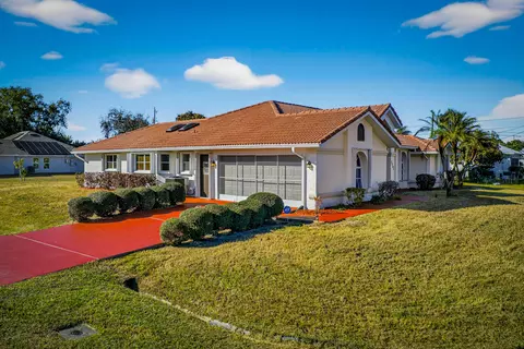 5407 NW Chicopa St, Port Saint Lucie, FL 34983