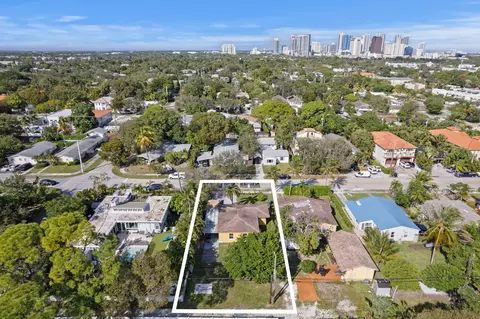 516 SW 17th St, Fort Lauderdale, FL 33315