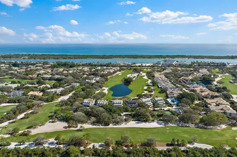 18760 SE Pineneedle Ln, Jupiter, FL 33469