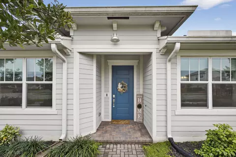 1333 Haywagon Trl, Loxahatchee, FL 33470