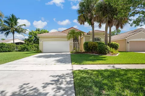 6980 SE Twin Oaks Cir, Stuart, FL 34997