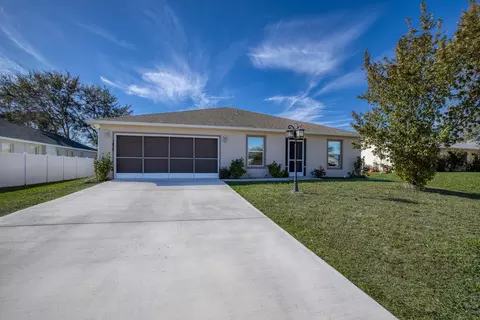1432 SW Leisure Ln, Port Saint Lucie, FL 34953