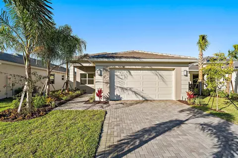 14225 SW Waterfall Ln, Port Saint Lucie, FL 34987