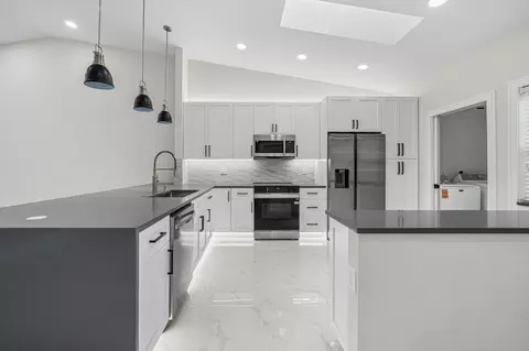 6426 Pointe Pleasant Cir, Delray Beach, FL 33484