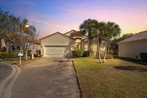 334 NW Millpond Ln, Port Saint Lucie, FL 34986