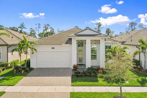 2125 SE Mosaic Blvd, Port Saint Lucie, FL 34984
