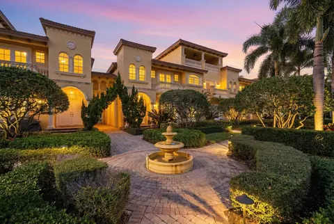 230 NE 69th Cir, Boca Raton, FL 33487