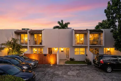 5909 SW 36th #14, Davie, FL 33314