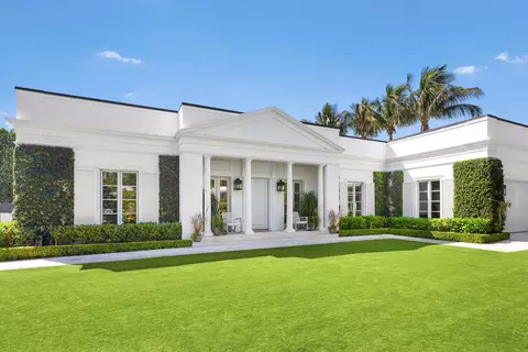 208 Sandpiper Dr, Palm Beach, FL 33480