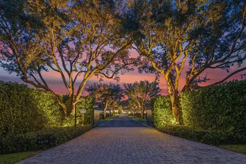 4675 Stables Way, Wellington, FL 33414
