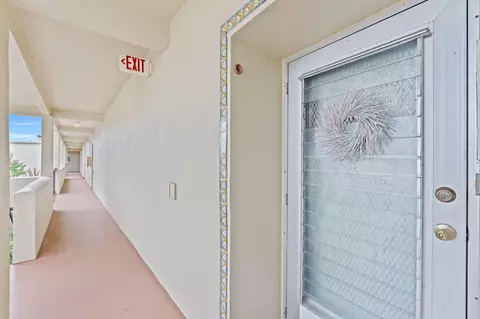 2540 Boundbrook Blvd #209, Palm Springs, FL 33406
