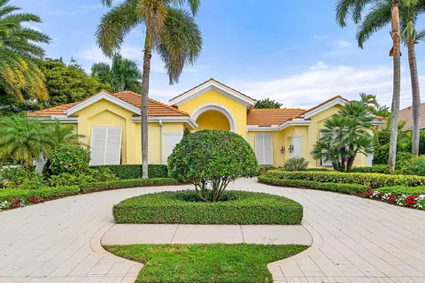 103 Pembroke Dr, Palm Beach Gardens, FL 33418