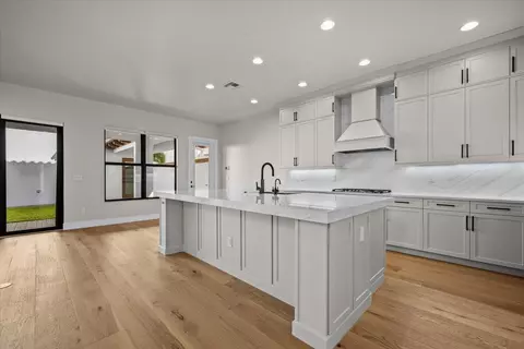 1005 Faulkner Ter, Palm Beach Gardens, FL 33418