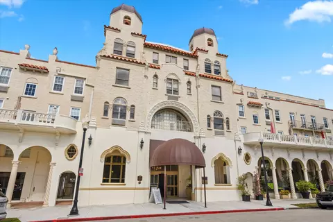 235 Sunrise Ave #3032 & 3102, Palm Beach, FL 33480