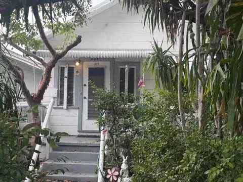 221 S J, Lake Worth Beach, FL 33460