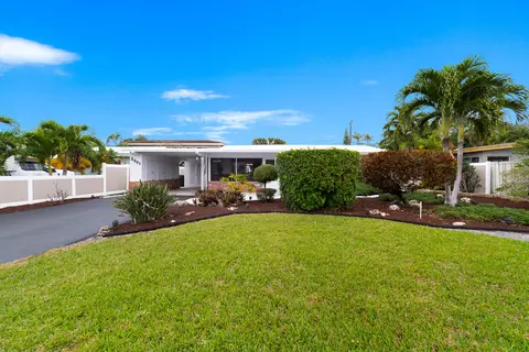 2001 NE 30th St, Fort Lauderdale, FL 33306