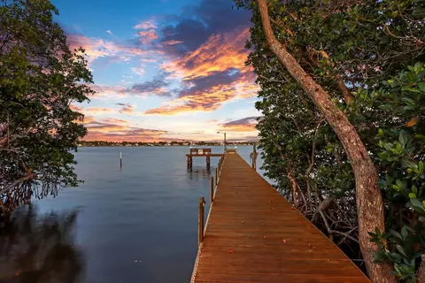 18808 Falcon Way, Jupiter, FL 33458
