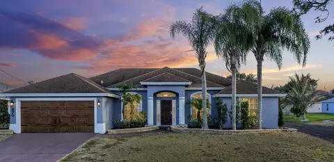 870 SW Paar Dr, Port Saint Lucie, FL 34953