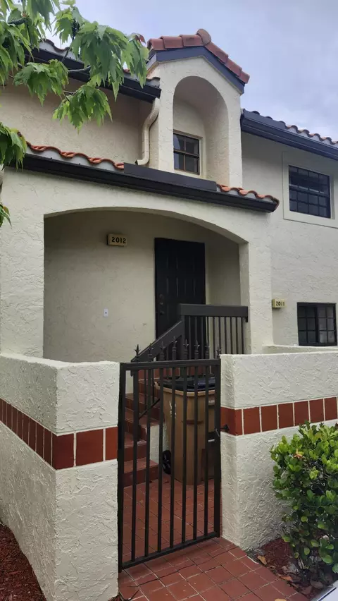 2012 Congressional Way, Deerfield Beach, FL 33442