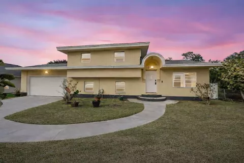 517 NW Floresta, Port Saint Lucie, FL 34983