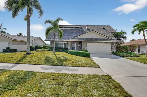 17421 Spring Tree Ln, Boca Raton, FL 33487