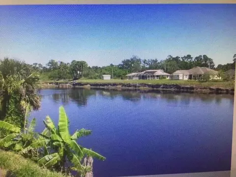 1807 SW Import Dr, Port St Lucie, FL 34953