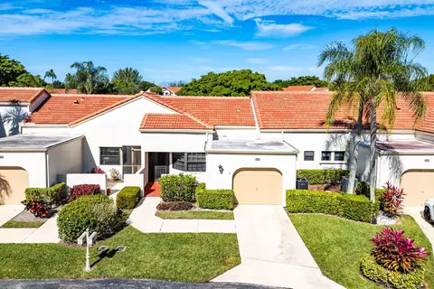 5791 Parkwalk Cir W, Boynton Beach, FL 33472