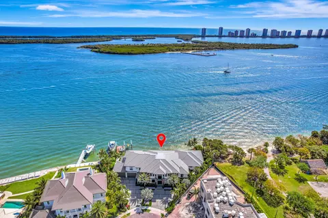 712 Lakeside Cir, North Palm Beach, FL 33408