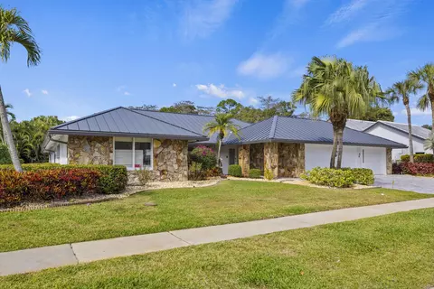 10603 Boca Woods Ln, Boca Raton, FL 33428