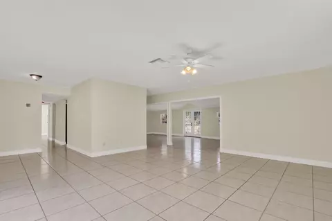 Living - 8074 SE River Ln, Stuart, FL 34997 photo 2 of 8