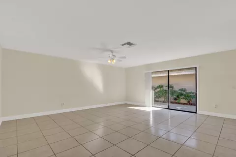 Living - 8074 SE River Ln, Stuart, FL 34997 photo 4 of 8