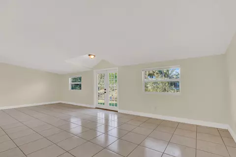 Living - 8074 SE River Ln, Stuart, FL 34997 photo 5 of 8