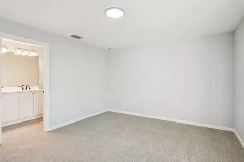Bedroom - 5232 SE 55th Ter, Stuart, FL 34997 photo 4 of 6